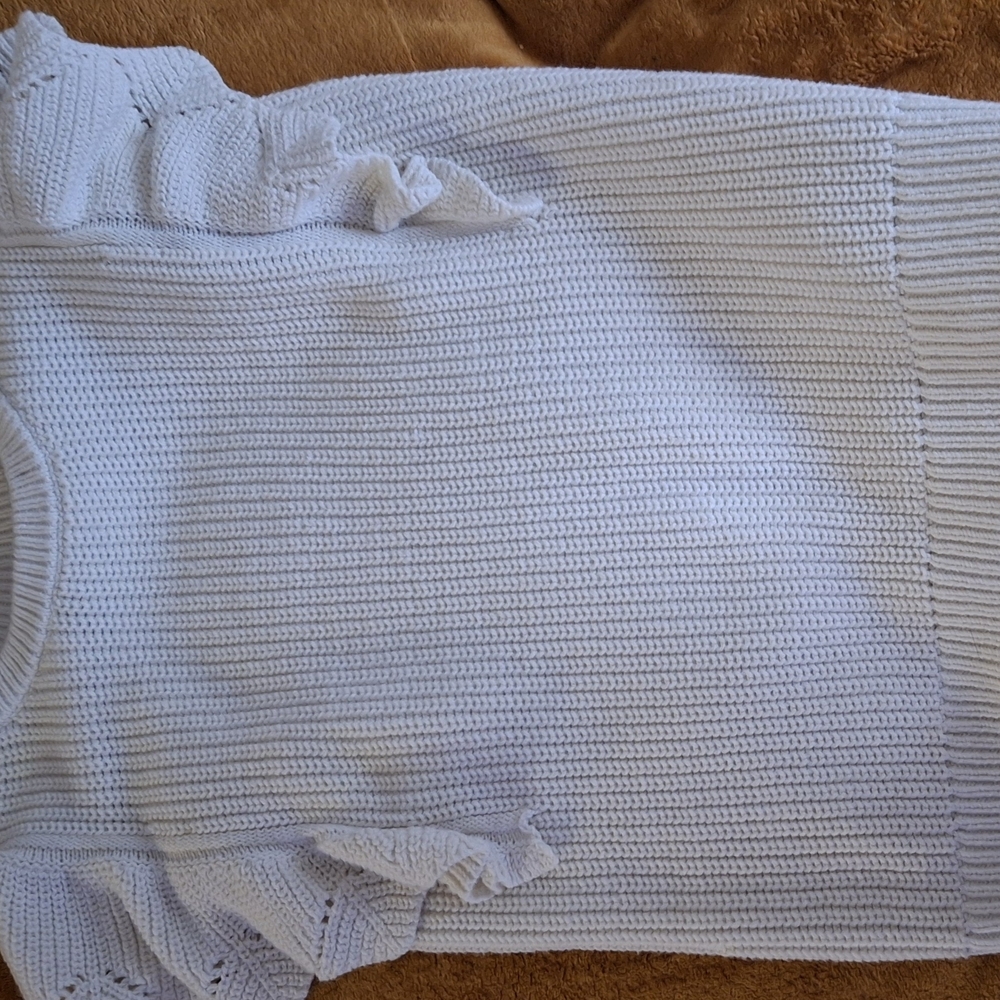 Elegant White Women's Sweater